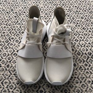 adidas Tubular Defiant Core White Core White (W)